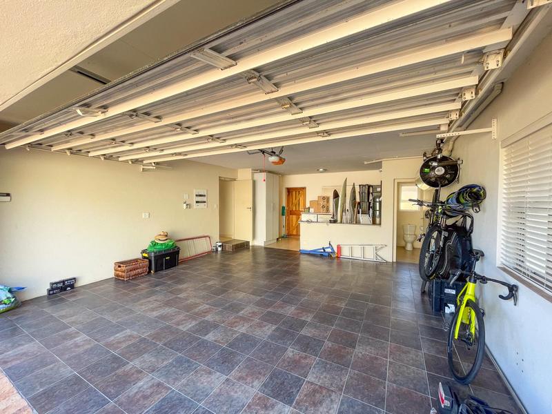 4 Bedroom Property for Sale in Hout Bay Western Cape